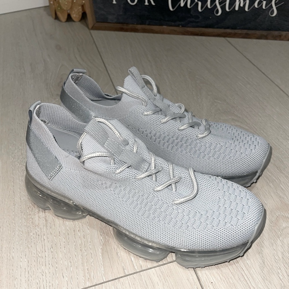 New Miss Lola Grey Sneakers Sz7